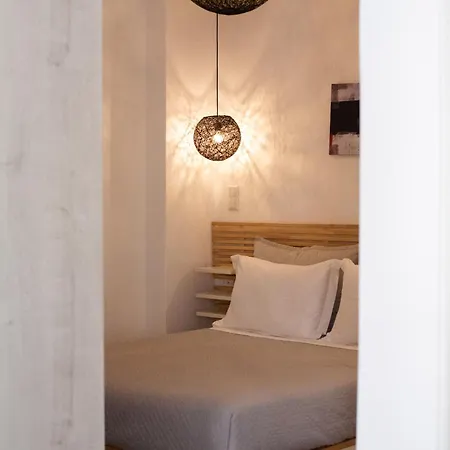 Naxos Ellis *